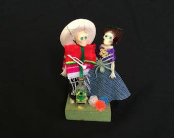 Day of the dead skeleton couple #1