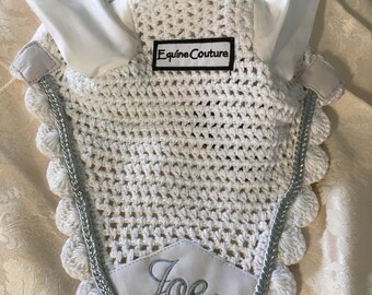 Embroidered Fly Bonnet
