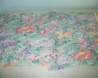 Vintage Pleated Floral Home Dec Fabric Chintz 12064