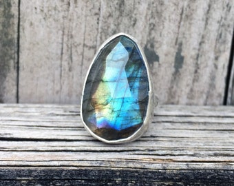 Labradorite Ring- Faceted Labradorite Ring - Statement Ring - Sterling Silver Labradorite Ring - One of a Kind - OOAK - Gemstone Ring