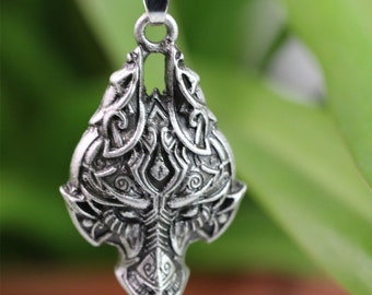 Beautiful viking amulet, Wolf, Celtic Wolf pendant necklace