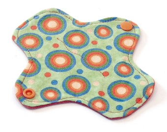 6" Reusable Cloth winged ULTRATHIN Pantyliner - Cotton flannel top - Giant Polka Dot
