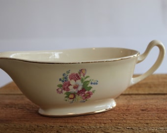 Vintage Gravy Boat/vintage dish/ antique gravy boat/shabby chic/