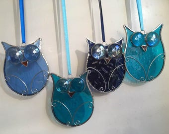 Stained glass googly eyed Owl