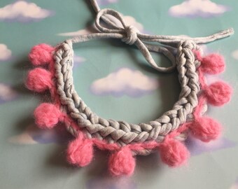 Chunky necklace, t shirt yarn necklace.