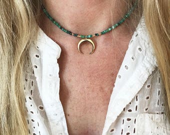 Double horn necklace, upside down moon necklace, double horn choker, upside moon choker, boho gift, beaded choker, beaded necklace, boho