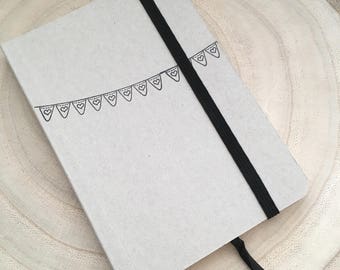 Notebook Hearts garland A6 (10x15 cm)