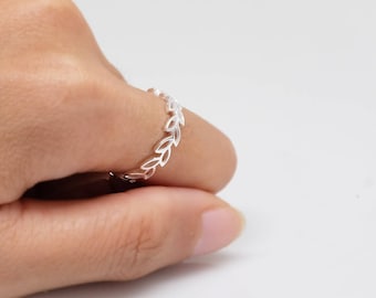Olive Crown Sterling Silver Ring , Winner and wish you luck
