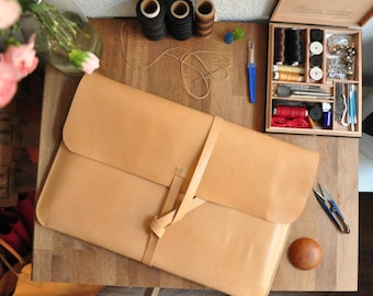 Personnalisé Simple en cuir pour ordinateur portable / ordinateur portable sac / sacoche / Macbook / Macbook Air / Laptop Sleeve naturel cuir tanné