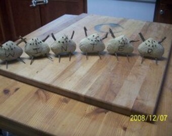 Primitive Snowman WINTER Snowballs.