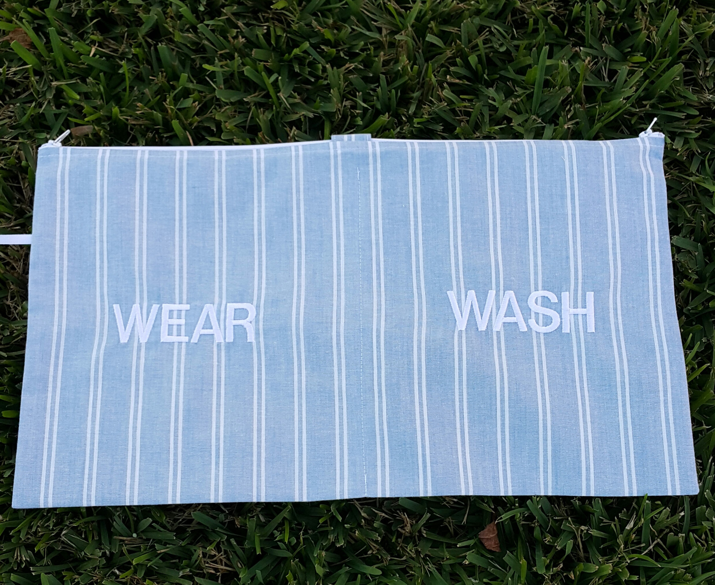 unisex underwear travel bag /laundry bag/ blue and white bag