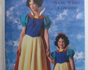 Girl's Snow White Costume Pattern - Simplicity 7735 - Size 10-12, Breast 28 1/2 - 30, Uncut
