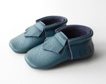 Green Blue Baby Moccasins Baby Moccs Loafer Baby Moccasins Toddler Moccs Toddler Moccasins Baby Crib Shoes Freshly picked Baby shower gift