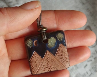 Essential Oil Necklace/ Terracotta Necklace / Aromatherapy Necklace/ Personal Diffuser