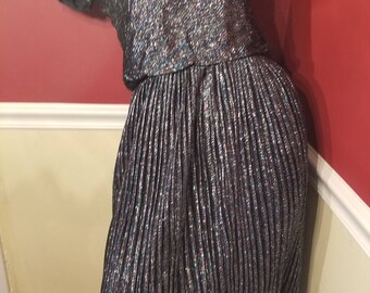 FREE SHIPPING 1960 Metallic Lurex Dress
