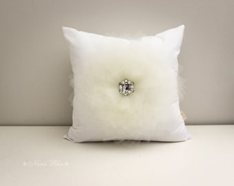 White Pillow Cover White Cushion Cover Nursery Pillow Shabby Pillow Flower Pillow Case Bed Pillows Ivory Flower on White Pillow Cover 16X16