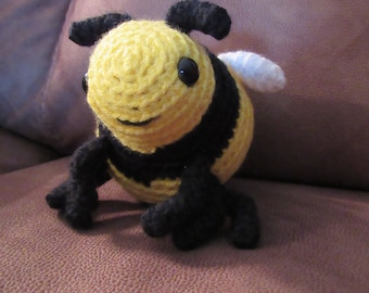 READY TO SHIP Bumble Bee Amigurumi