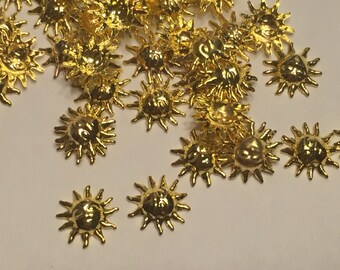 10 gold metal sun nail decor, 7 mm (S11)