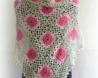 Crochet pattern, crochet shawl pattern, crochet triangle shawl, triangle shawl pattern, lacy loops and flowers shawl, Pattern no. 59