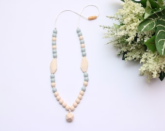 Silicone Teething Necklace | Silicone Necklace | Teething Necklace | Breastfeeding Necklace for Mom | Chewelry | Baby Shower Gift