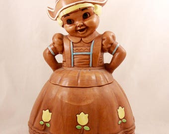 Vintage Twin Winton Dutch Girl Cookie Jar. California Pottery