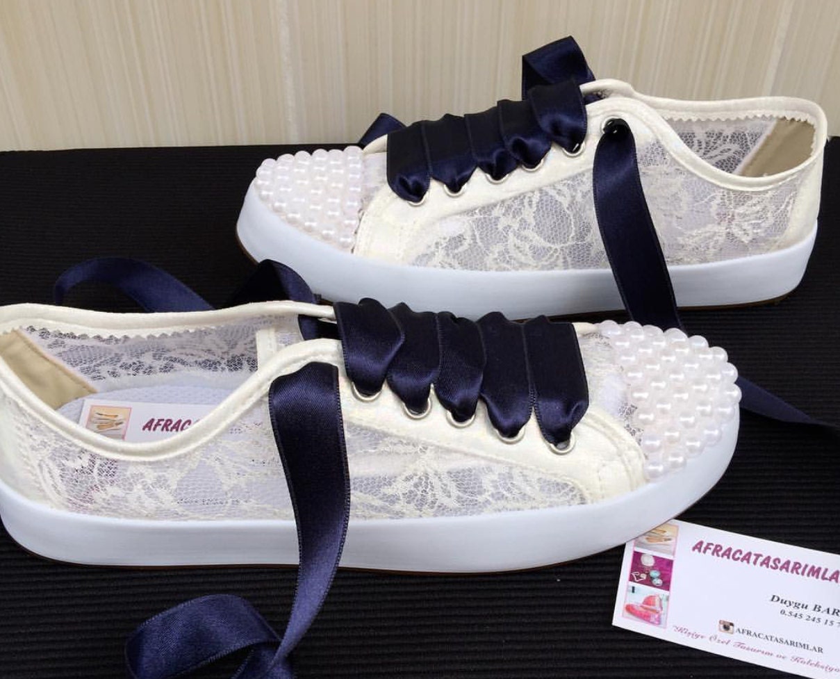 Hochzeit Schuhe Sneaker spitze converse perle converse brautschuhe hochzeit Hochzeit Schuhe Sneaker spitze converse perle converse brautschuhe hochzeit