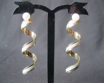 Variation of Princess Serenity Earrings