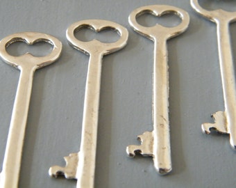 Shelley - Skeleton Keys - 10 x Antique Silver Keys Silver Skeleton Key Vintage Keys Jewellery Making Key Charms