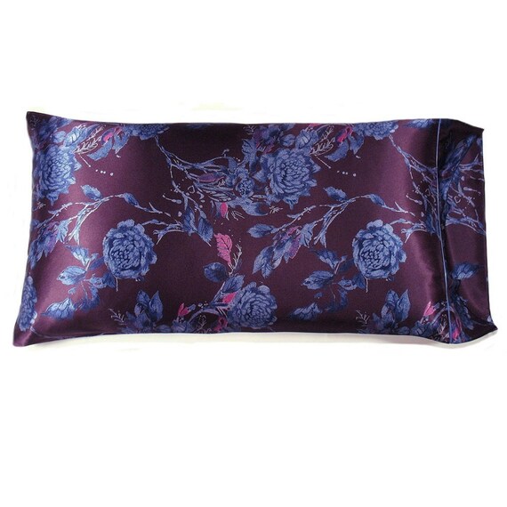 Satin King Pillow Case. Sleeping on a Satin Pillowcase