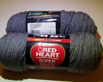 Grey Heather Red Heart Super Saver yarn worsted weight - 1002