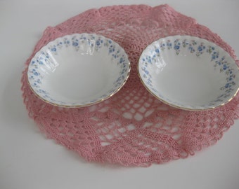 2 ROYAL ALBERT MEMORY Lane Bone China Berry/Fruit Bowls. 5 1/2" wide. Made in England