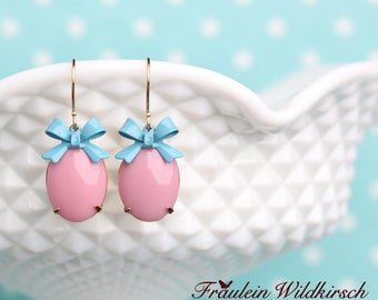 Charming vintage earrings vergo...
