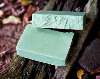 Eucalyptus Spearmint Soap - Eucalyptus Soap - Goat Milk Soap - Essential Oil Soap - Eucalyptus Oil - Natural Handmade Soap - ONE BAR