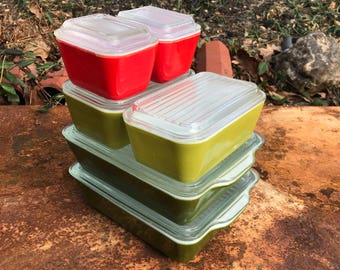 6 Pieces of Pyrex Refrigerator Dish Lid Sets Vintage Mid-Century Green Red Golden