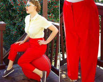 CHERRY Red 1950's 60's Vintage Bright Red Capri Pants Pedal Pushers // size Medium