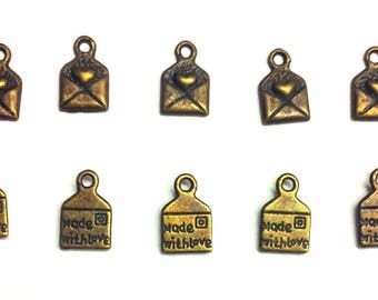 10 envelopes mail T32 bronze heart charms