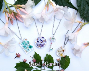 Crystallized flowers Necklace-resin-crystal bloom-dried flower