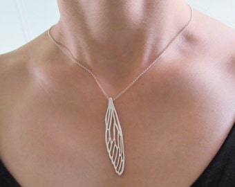 Wing necklace, Dragonfly Necklace, Nature Jewelry, Sister Gift, Dragonfly Jewelry for Women, Dainty Necklace, Gift for Daughter, Wife Gift