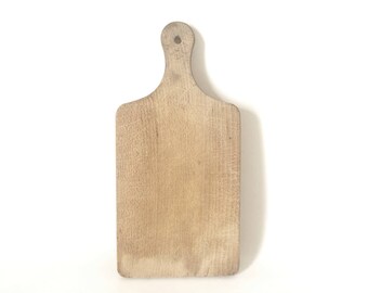 Old cutting board / wooden /.