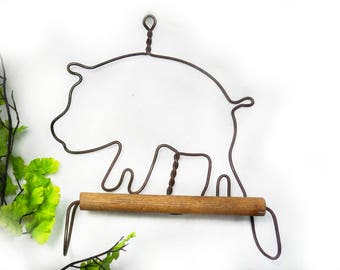 farm pig decor - pig wall hanger - rustic pig decor -primitive pig decor -Farmhouse Wall Decor, pig gift - Primitive Decor, - # 35