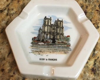 Vitry La Francois Ashtray, porcelain Francaise PF