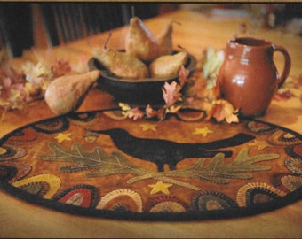 Wool Applique Pattern, Redware Crow, Wool Table Runner, Fall Decor, Primitive Decor, Wool Tablemat, Primitive Gatherings, PATTERN ONLY
