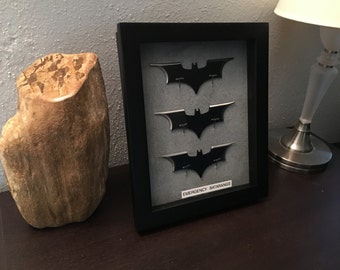 Batman Emergency Batarangs Wallmount Display - 3 Batarangs Dark Knight style batarang