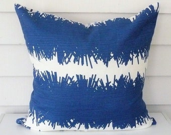 Reversible Studio Bon Indoor/Outdoor Pillow Cover