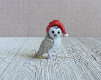 Owl - Winter - Forest Animal - Beautiful - Wisdom - Smart - Hat - Knowledge - Lapel Pin