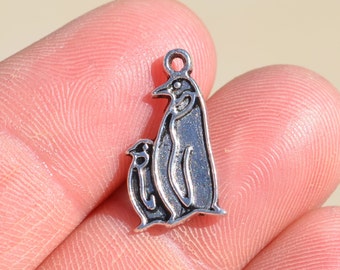 10 Silver Penguin Charms SC1342