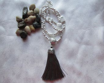 Howlite Necklace with a Tassel