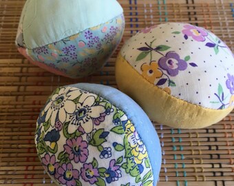 Trio of Vintage Quilted Easter Egg Blocks, R