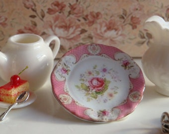 Dollhouse Miniature Staffordshire Rose Pink Plate.