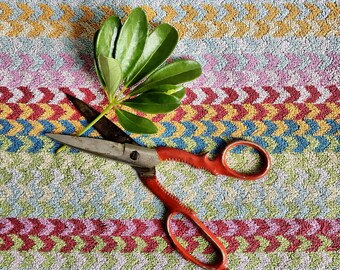 Vintage Clauss KS8 Scissors with red Handles
